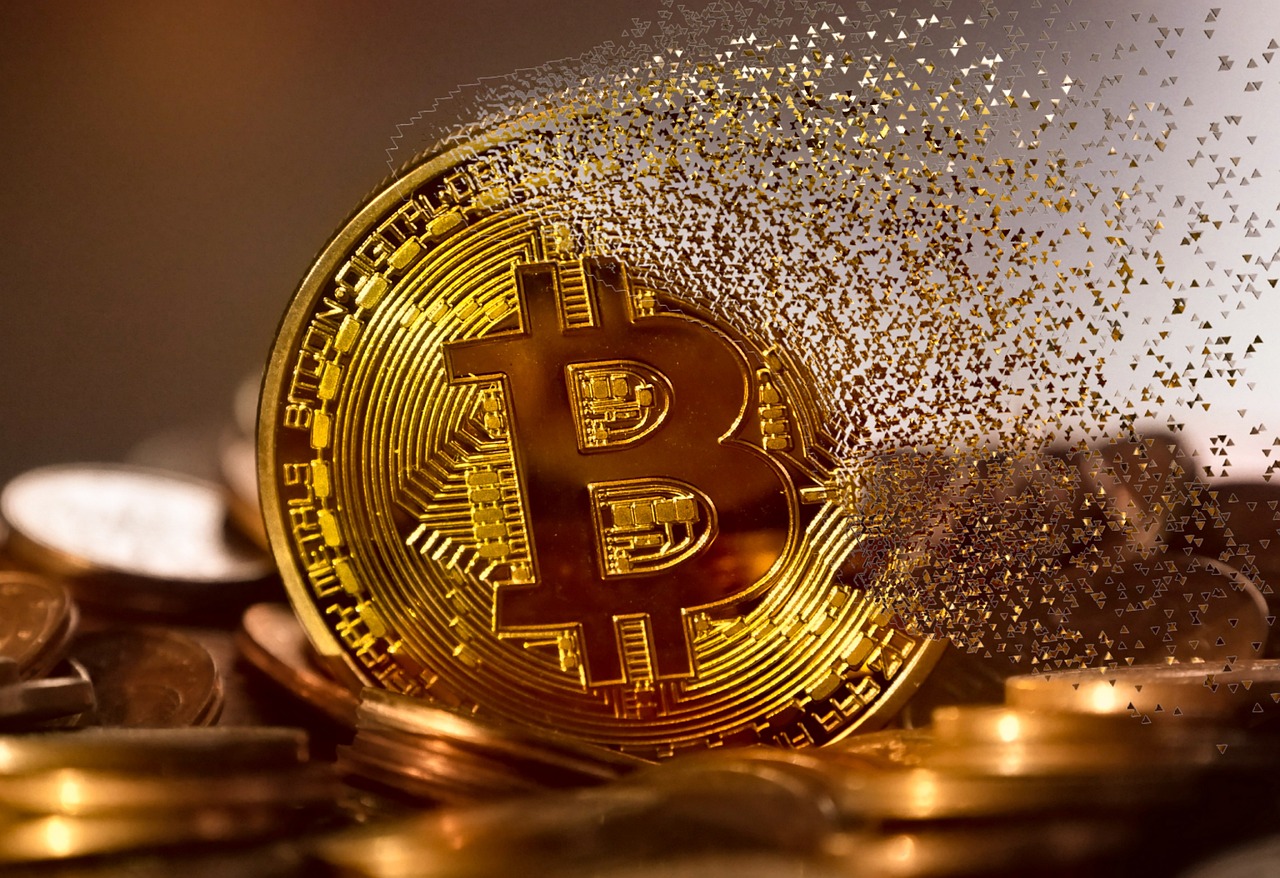 以太坊巨鲸投降！6.5万枚ETH做多仓位昨晚已近全数止损